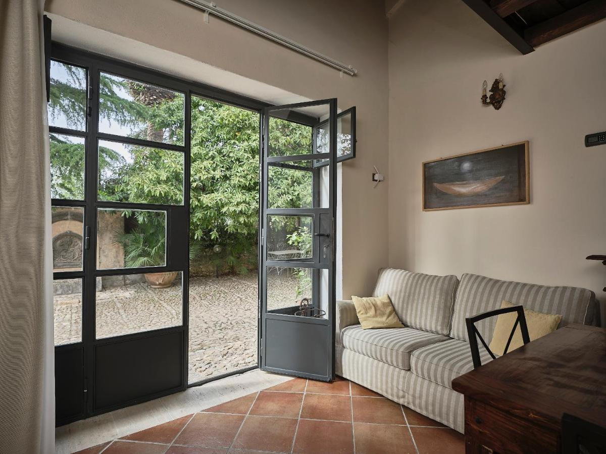 Agriturismo Castello Santa Margherita Cori Dış mekan fotoğraf