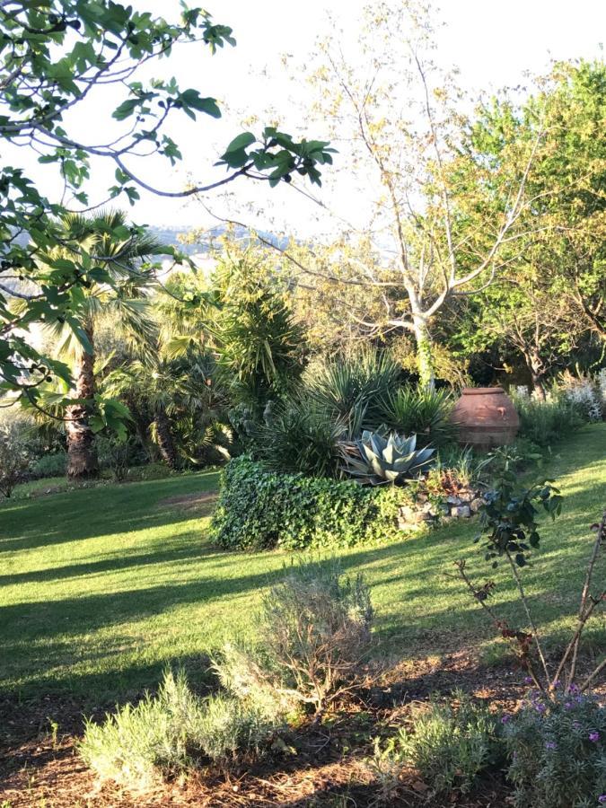 Agriturismo Castello Santa Margherita Cori Dış mekan fotoğraf